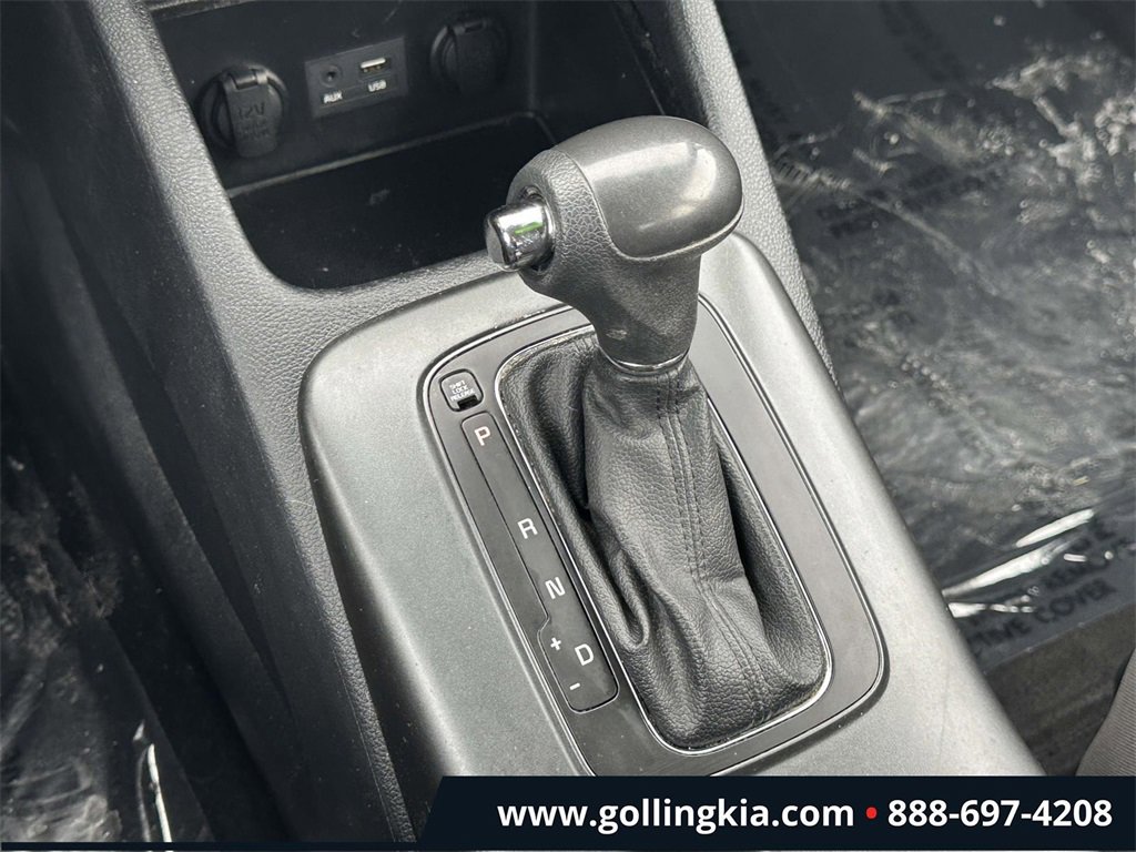 Used 2016 Kia Forte LX image 25