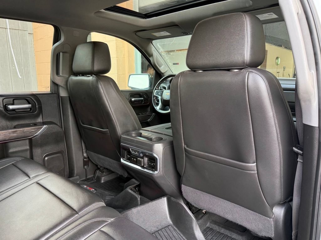 Used 2020 Chevrolet Silverado 1500 LTZ w/ LTZ Premium Package AWD/4WD image 19