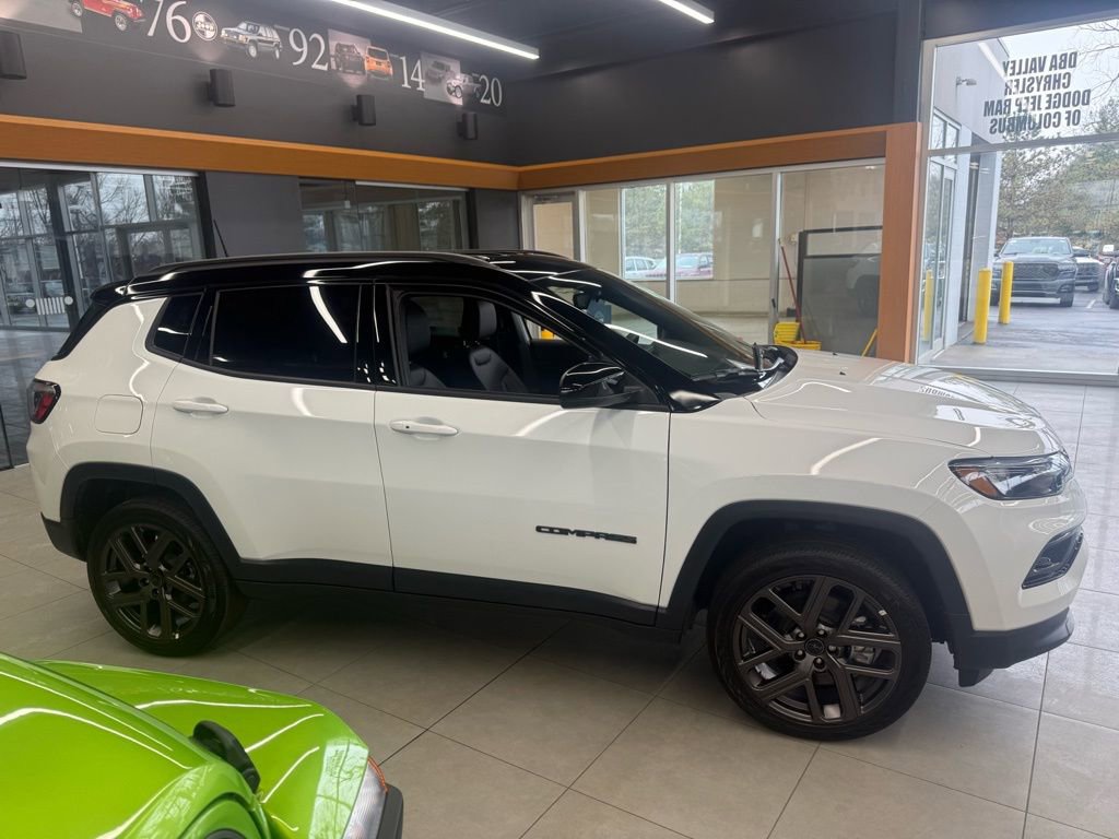 New 2026 Jeep Compass Limited image 2