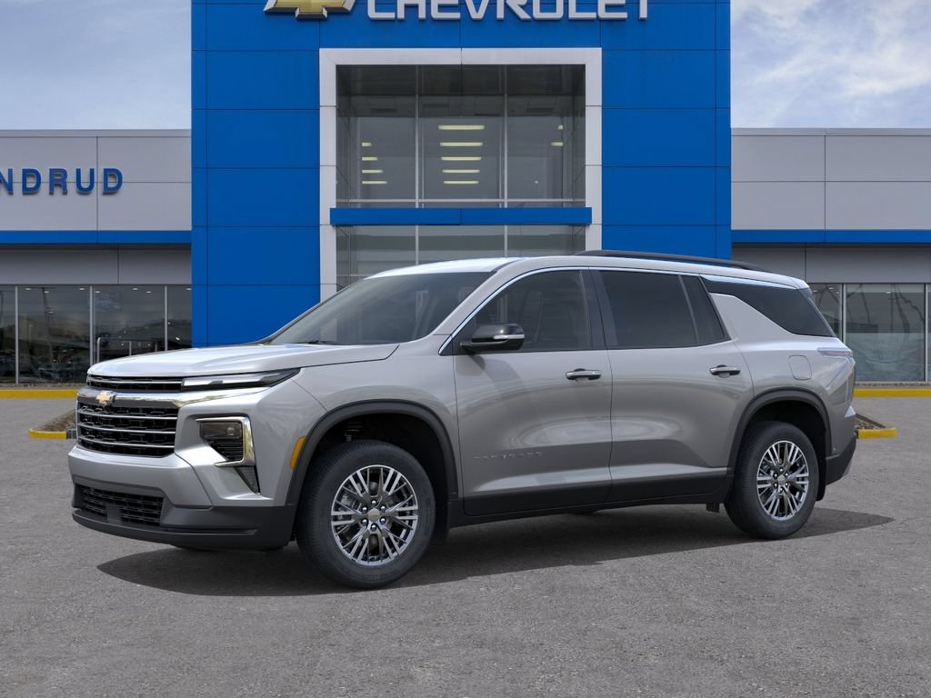 New 2027 Chevrolet Traverse LT w/ Driver Confidence Package AWD/4WD image 2