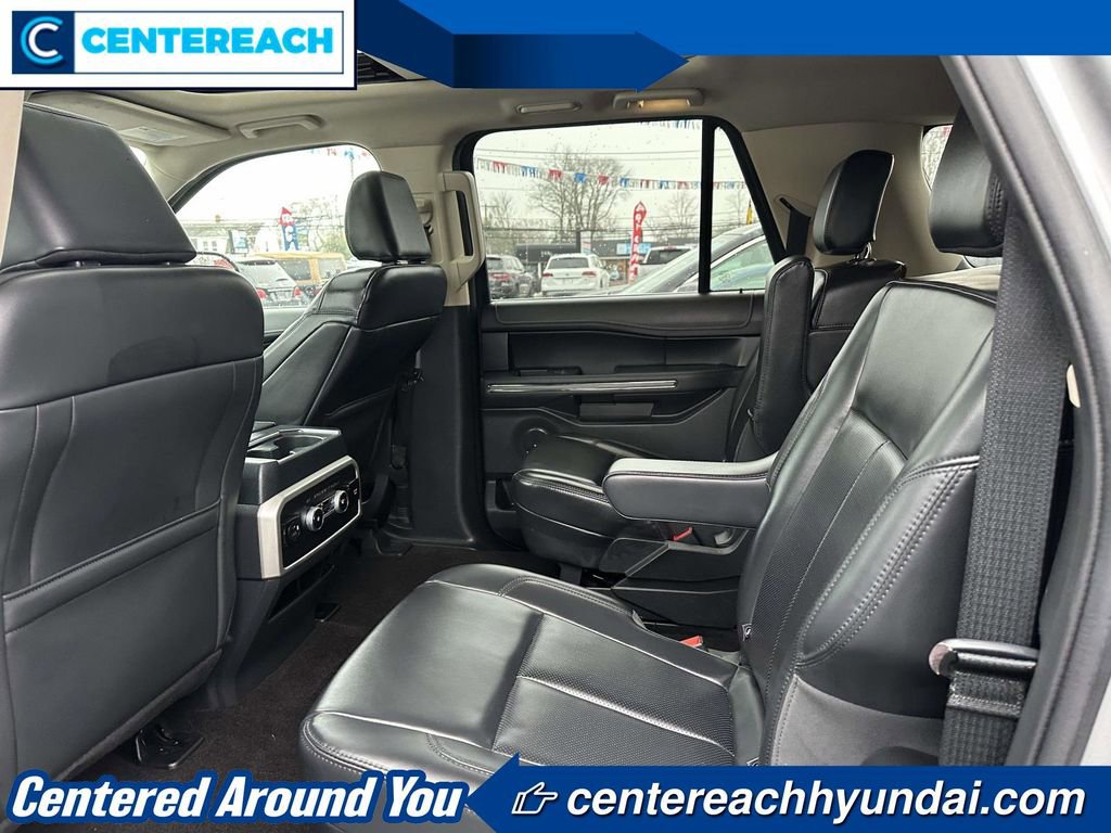 Used 2022 Ford Expedition Max XLT AWD/4WD image 9