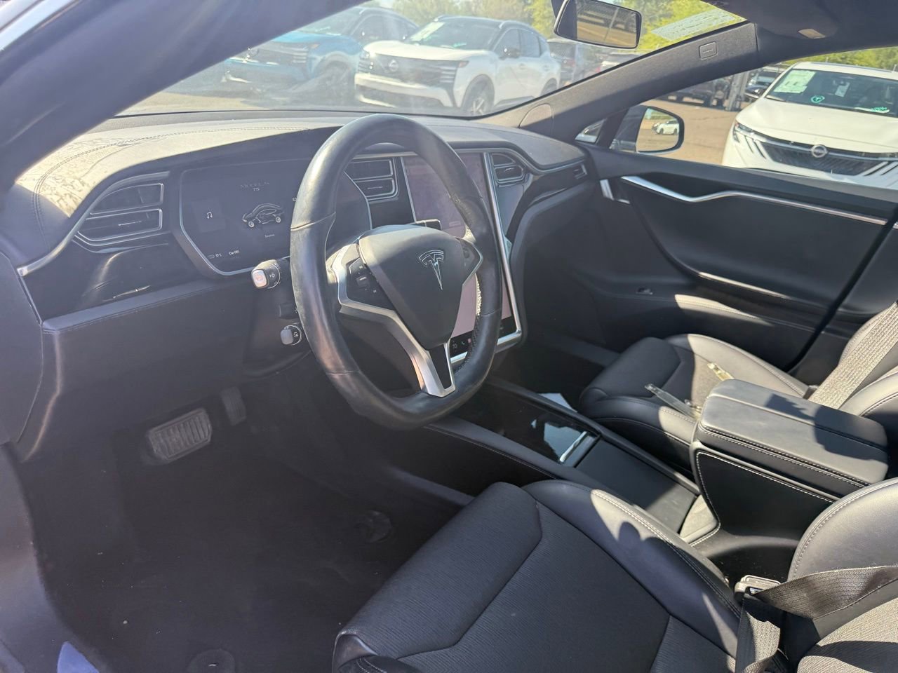 Used 2017 Tesla Model S 60 RWD image 12