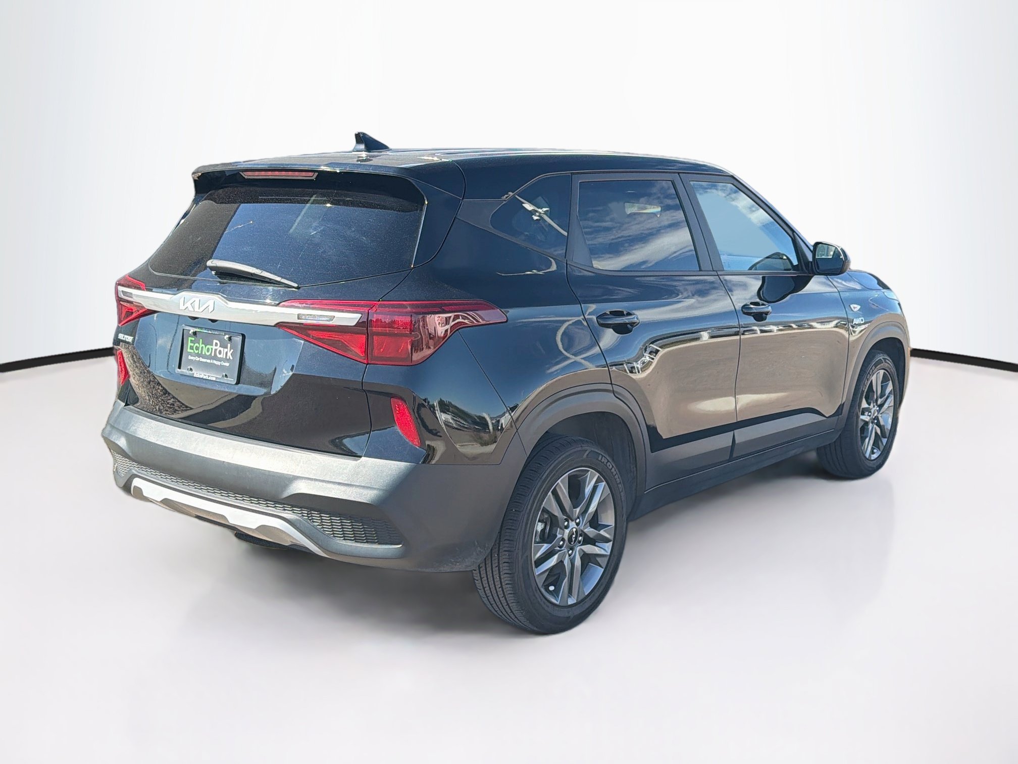 Used 2022 Kia Seltos LX AWD/4WD image 9