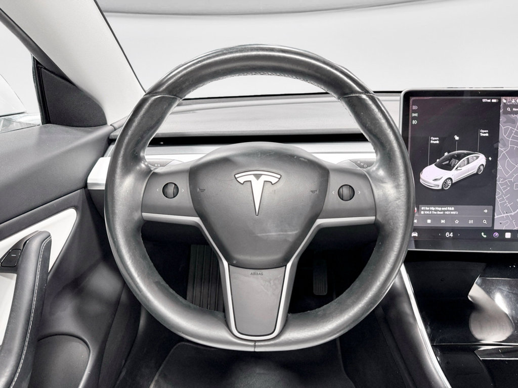 Used 2019 Tesla Model 3 Long Range image 8