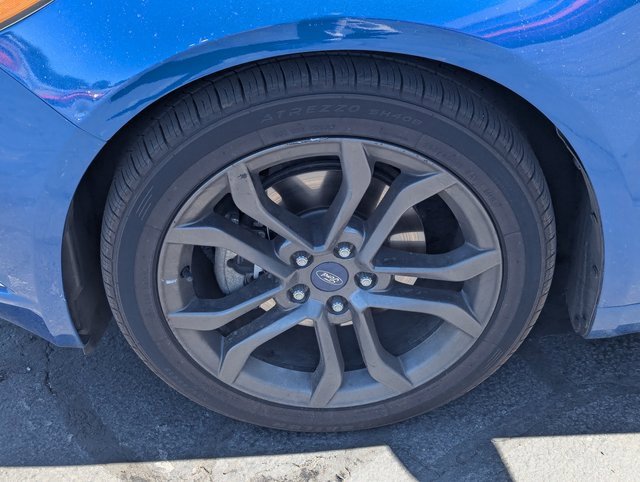 Used 2018 Ford Fusion SE w/ Equipment Group 201A image 12