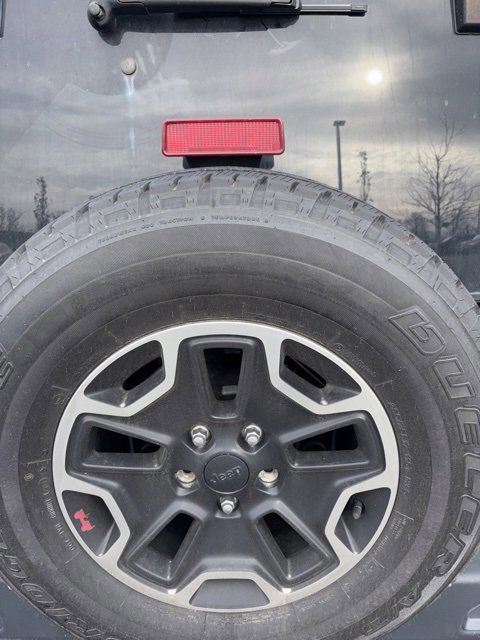 Used 2015 Jeep Wrangler Unlimited Rubicon image 5