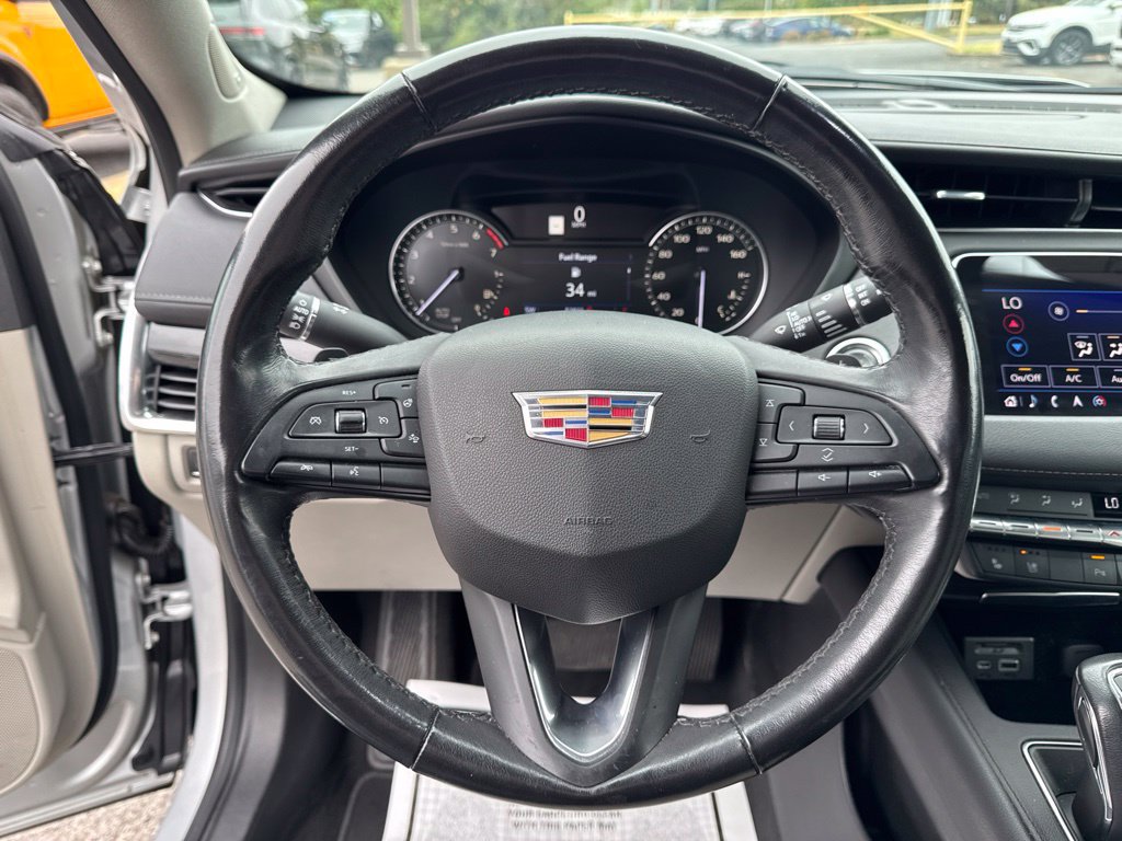 Used 2019 Cadillac XT4 Premium Luxury FWD image 14