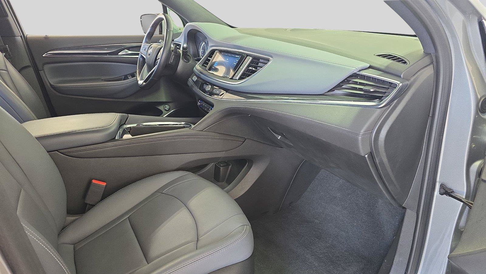 Used 2023 Buick Enclave Essence w/ Experience Buick Package FWD image 16