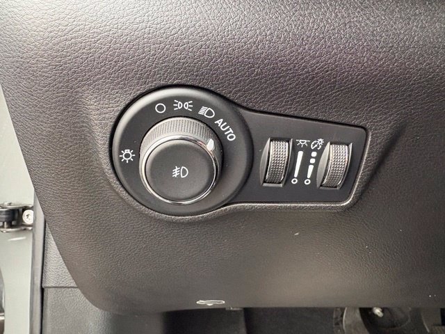 Used 2024 Jeep Compass Limited AWD/4WD image 18