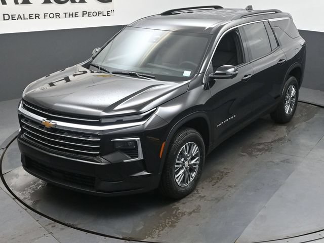 New 2027 Chevrolet Traverse LT w/ Driver Confidence Package FWD image 24