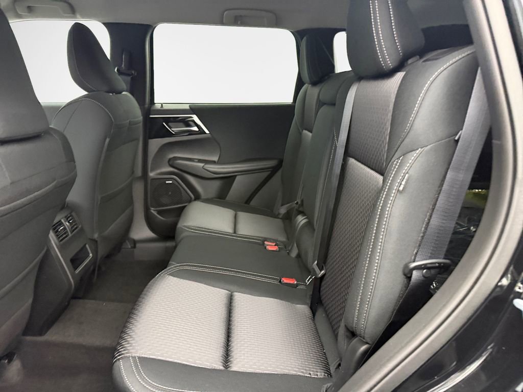 New 2026 Mitsubishi Outlander ES AWD/4WD image 23