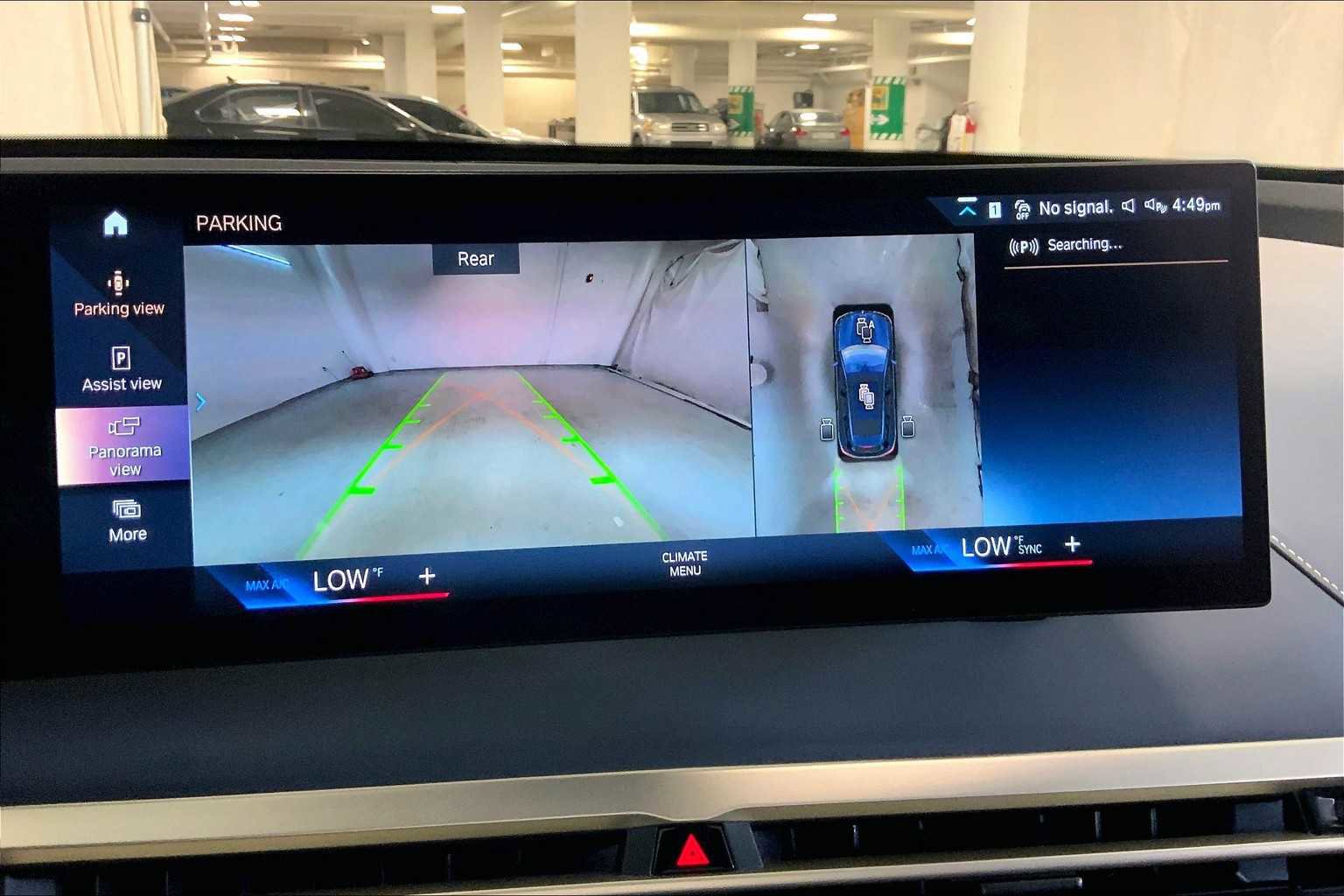 Used 2022 BMW iX xDrive50 w/ Convenience Package image 26