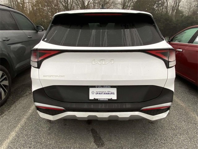 Used 2024 Kia Sportage EX image 7