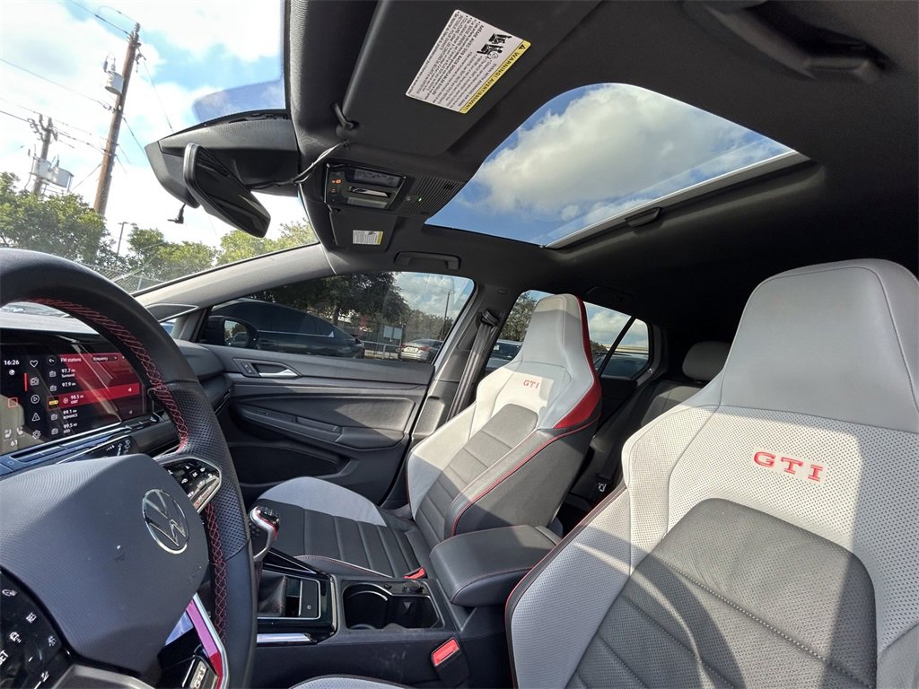 Used 2024 Volkswagen GTI SE image 12
