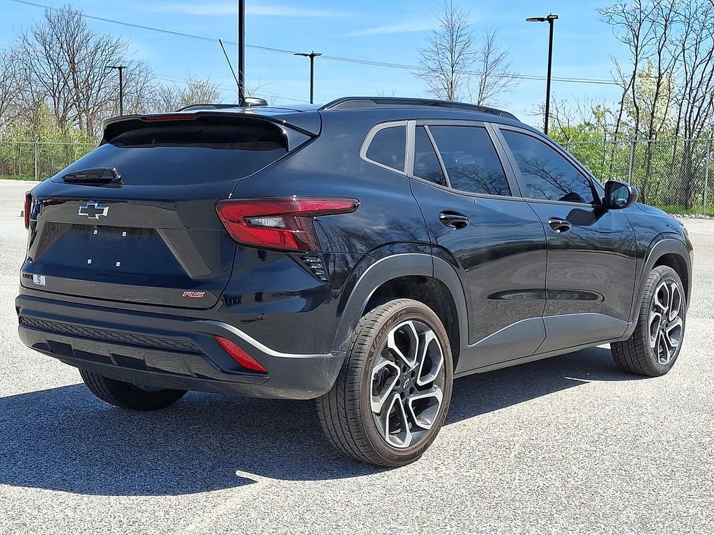 Used 2024 Chevrolet Trax RS image 9