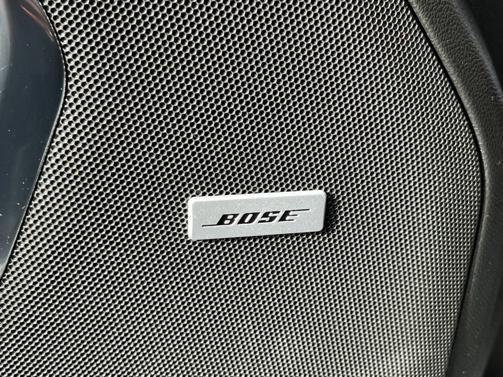 Used 2024 Chevrolet Suburban LT image 11