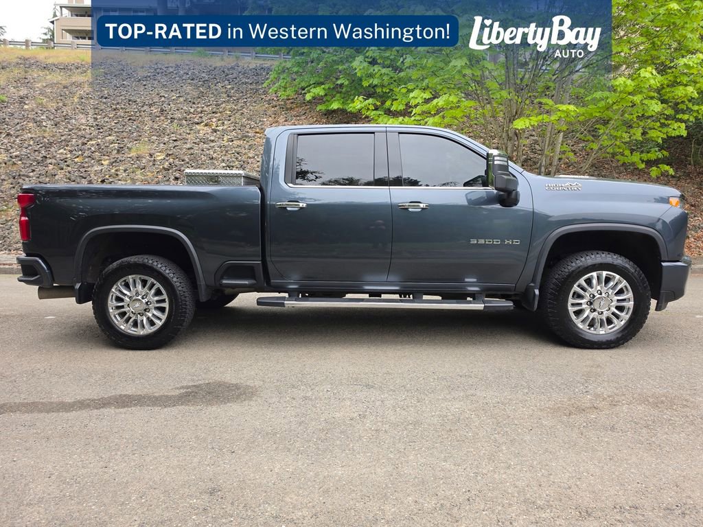 Used 2020 Chevrolet Silverado 3500 High Country w/ Z71 Off-Road Package AWD/4WD image 4