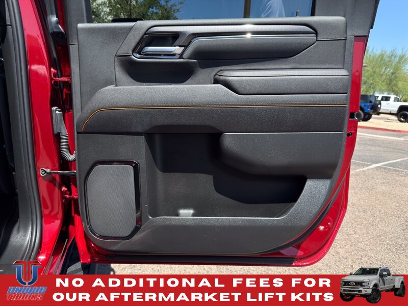 Used 2025 GMC Sierra 3500 AT4 w/ AT4 Premium Plus Package AWD/4WD image 26