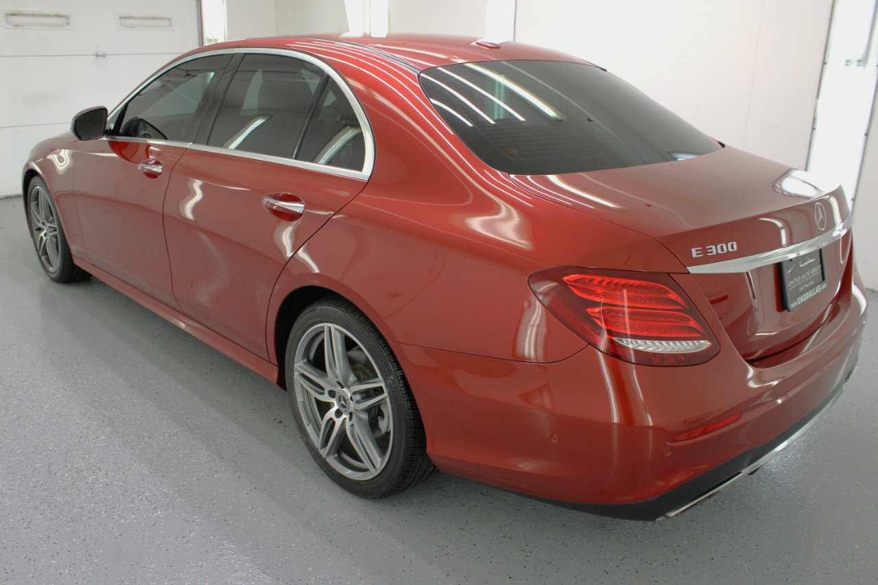 Used 2017 Mercedes-Benz E 300 image 6