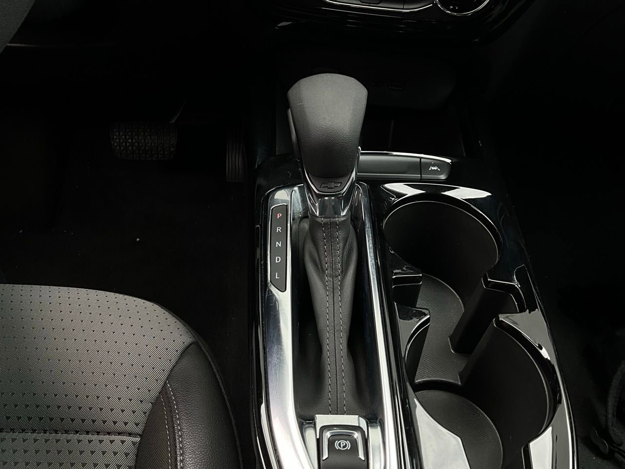 Used 2025 Chevrolet Trax LT image 22