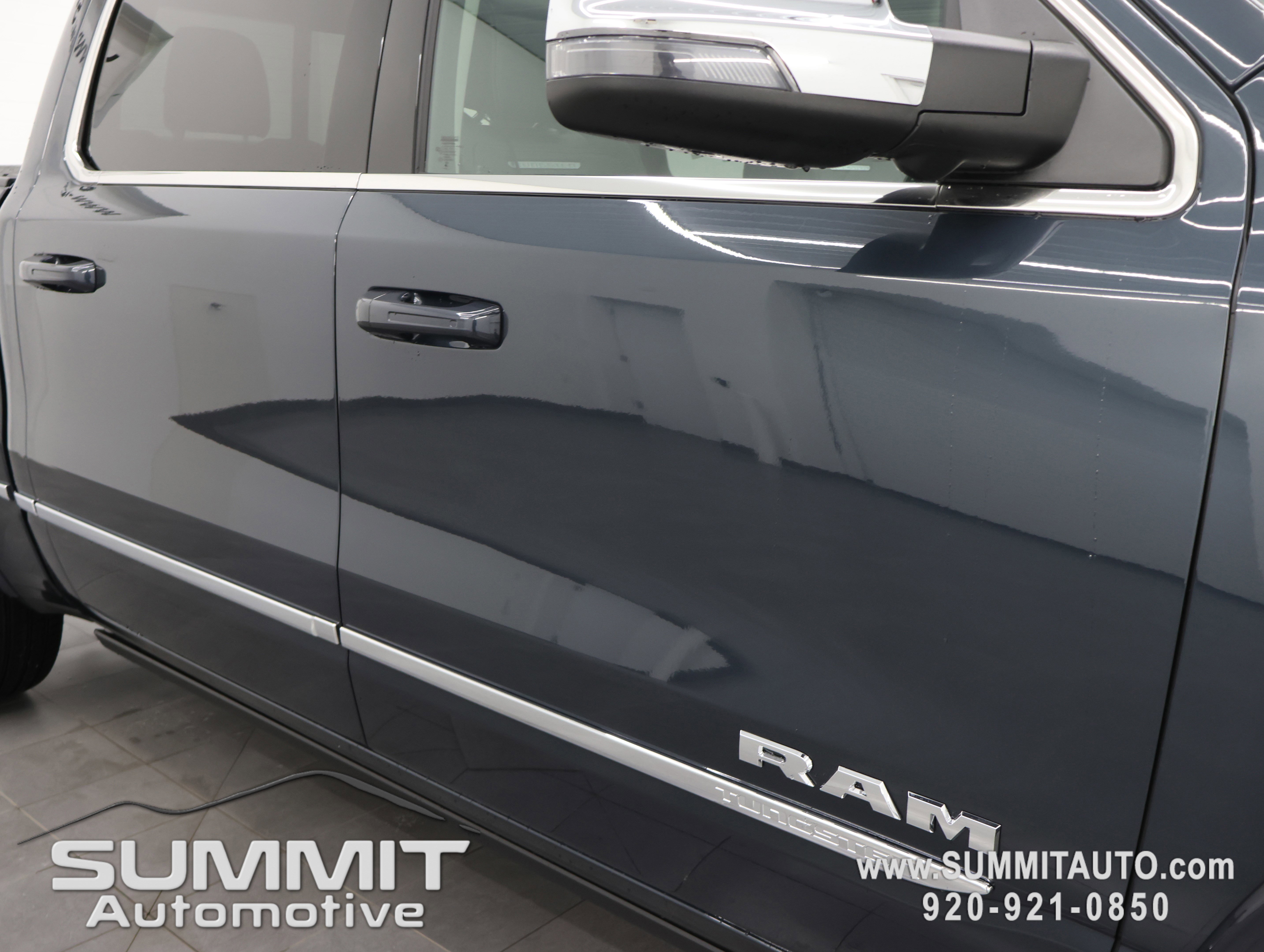 New 2026 RAM 1500 Tungsten AWD/4WD image 28