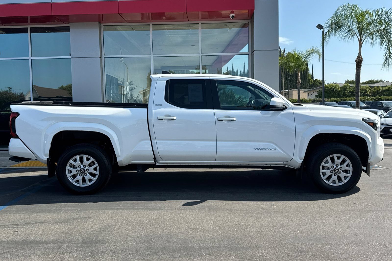 Certified 2024 Toyota Tacoma SR5 RWD image 4