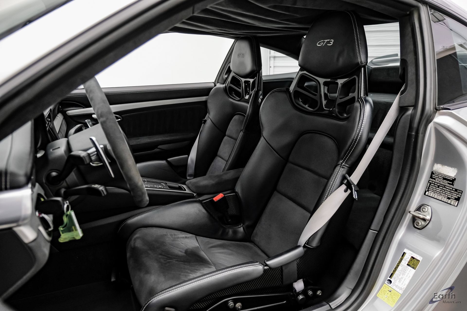Used 2015 Porsche 911 GT3 RWD image 38
