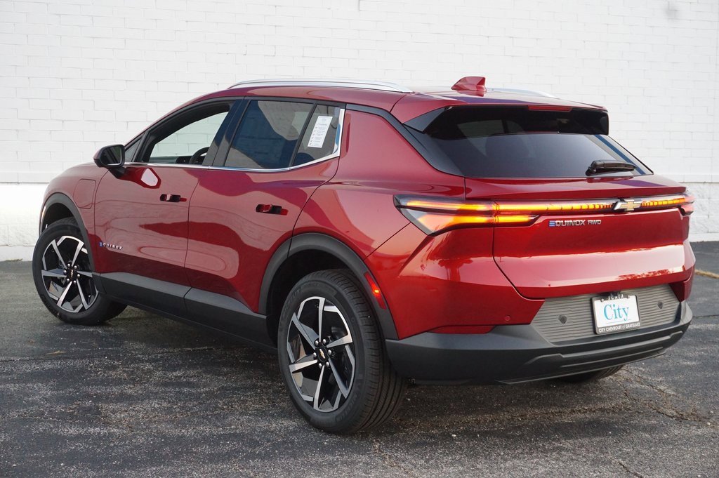 New 2026 Chevrolet Equinox EV LT image 7