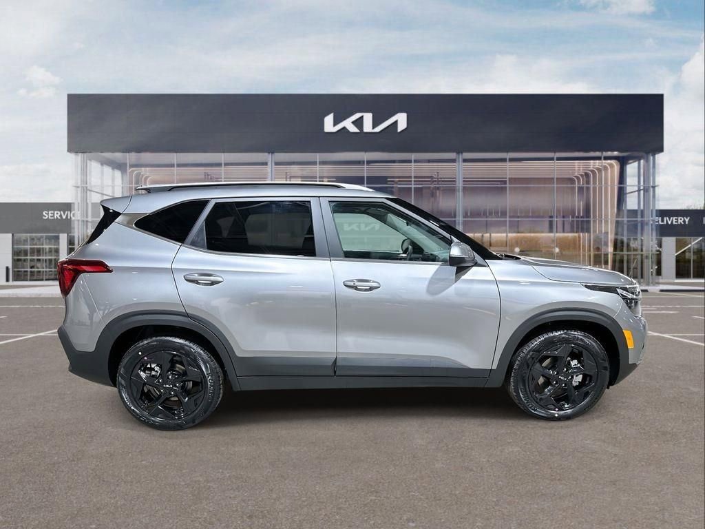 New 2026 Kia Seltos EX w/ EX Sunroof Package image 6