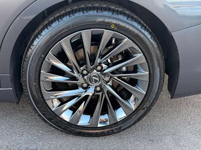 Certified 2024 Lexus ES 300h Ultra Luxury w/ Accessory Package (Z1) FWD image 12
