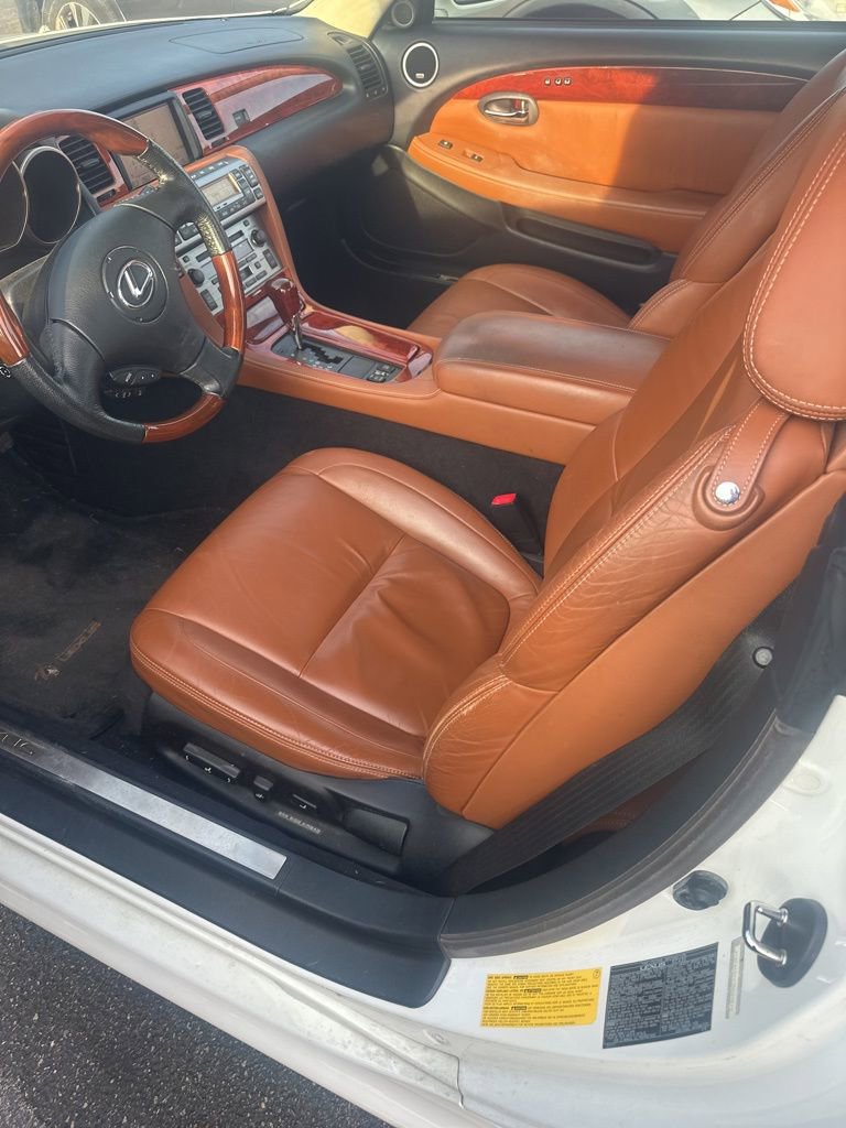 Used 2003 Lexus SC 430 Convertible image 7