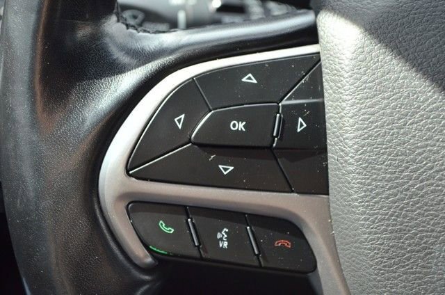 Used 2020 Jeep Grand Cherokee Altitude image 20