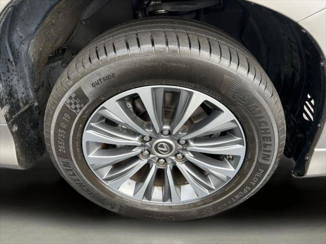 Certified 2023 Lexus GX 460 Luxury w/ Accessory Package image 13