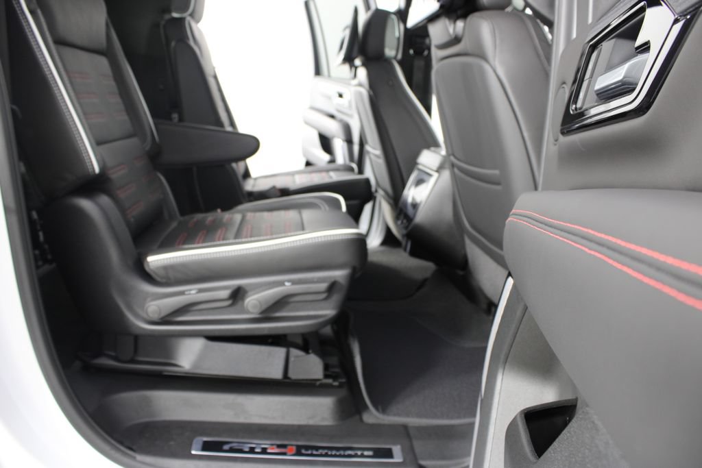 New 2026 GMC Yukon XL AT4 Ultimate AWD/4WD image 28