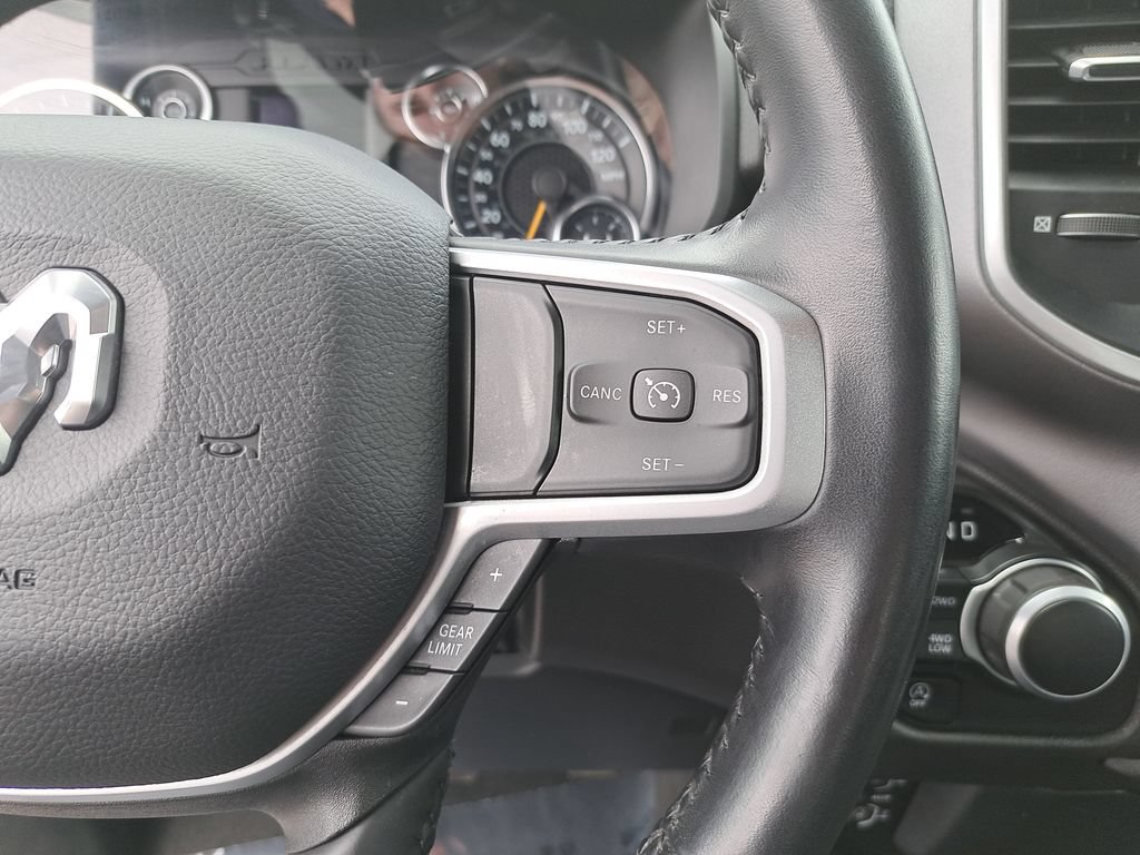Used 2022 RAM 1500 Big Horn AWD/4WD image 18