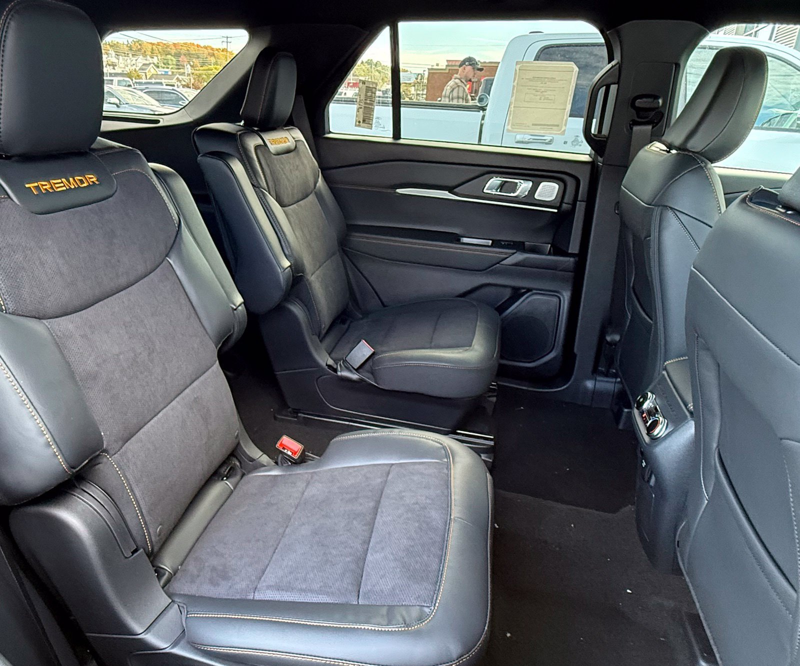 Used 2026 Ford Explorer Tremor w/ Tremor Ultimate Package AWD/4WD image 16