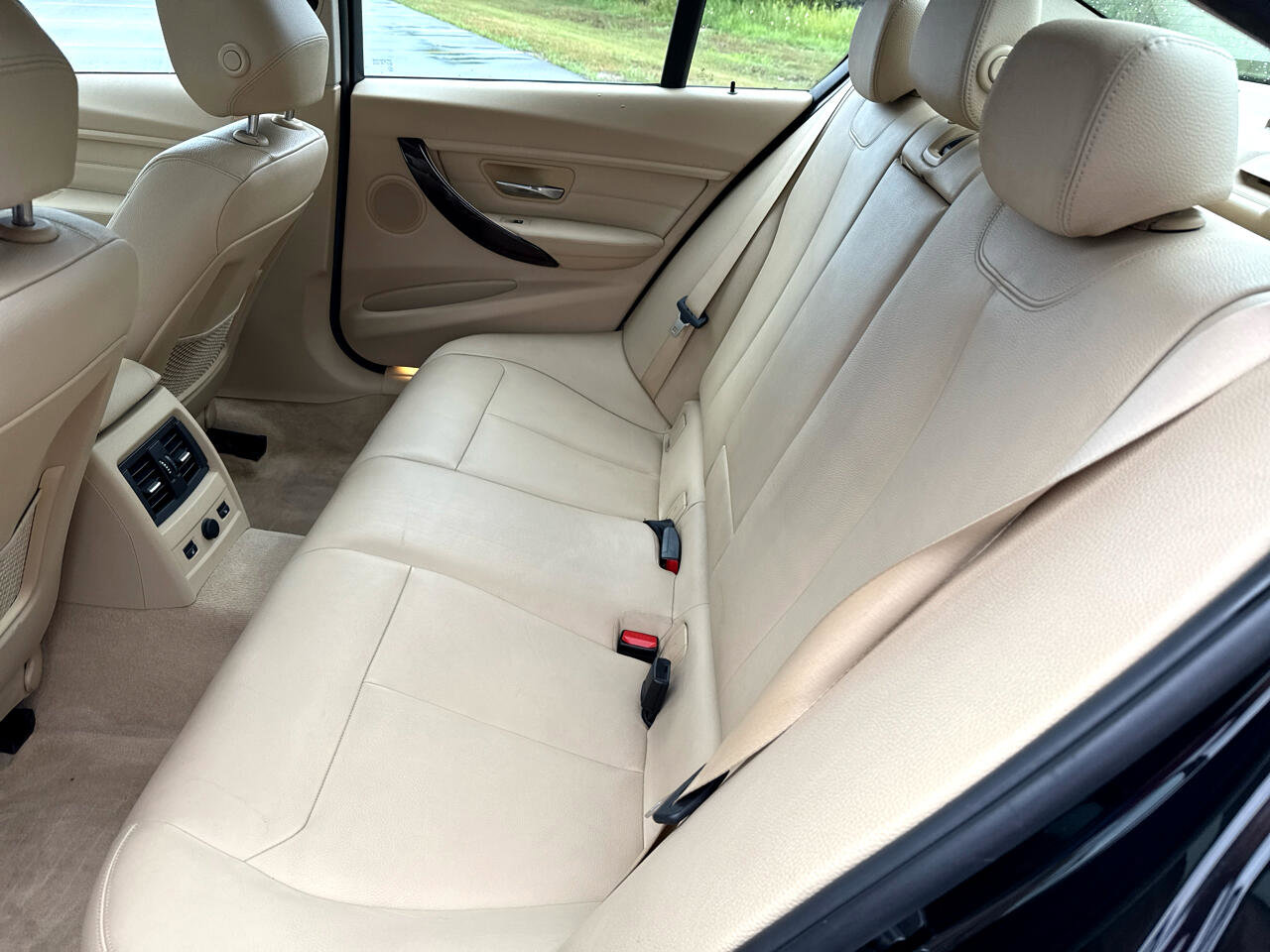 Used 2015 BMW 328i xDrive Sedan image 24