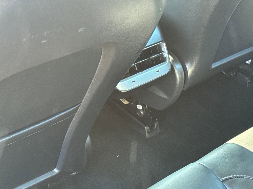 Used 2020 Tesla Model 3 Long Range image 36