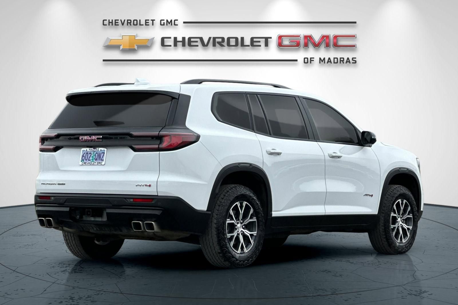 Used 2025 GMC Acadia AT4 w/ LPO, Floor Liner Package image 3