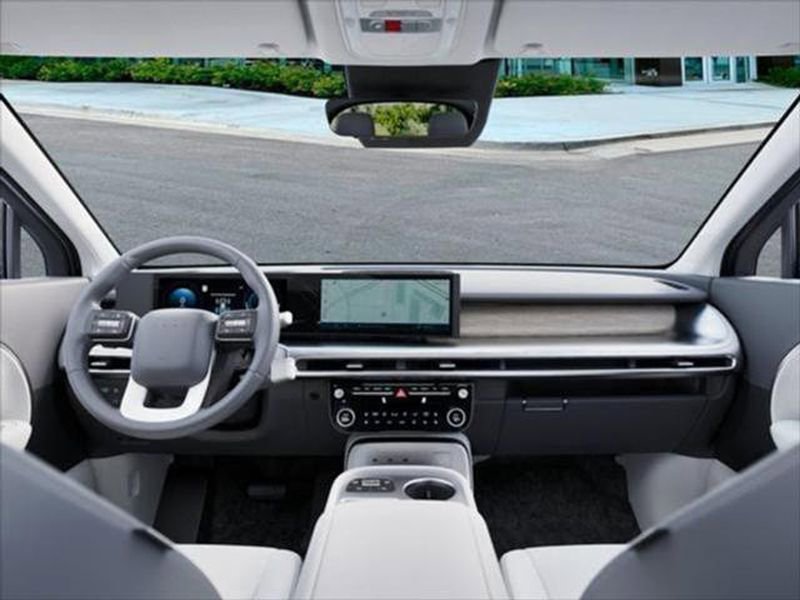 New 2026 Hyundai Ioniq 9 SEL w/ Tow & Go Package image 15