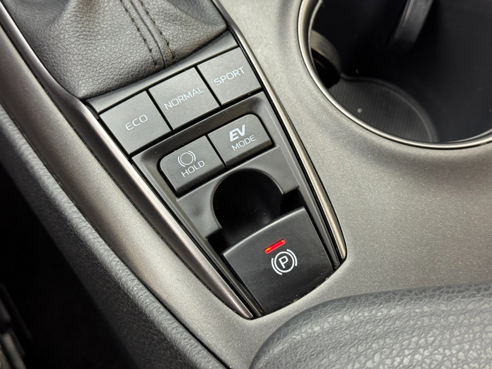 Used 2022 Toyota Camry Nightshade w/ Convenience Package image 28