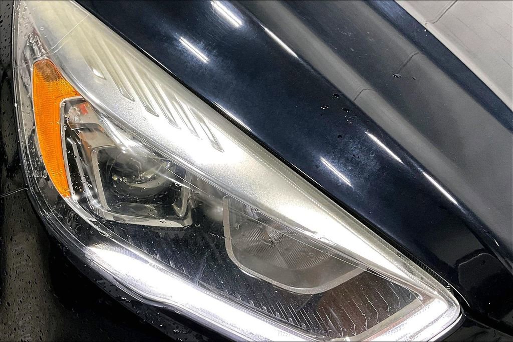 Used 2018 Ford Escape SEL image 31