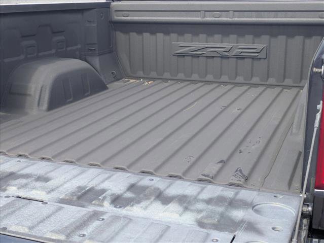 Used 2022 Chevrolet Silverado 1500 ZR2 w/ Technology Package image 6
