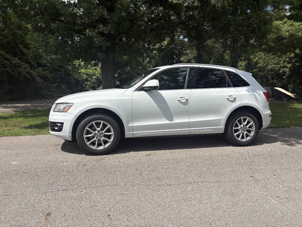 Used 2012 Audi Q5 2.0T Premium Plus w/ Premium Plus Pkg AWD/4WD image 3