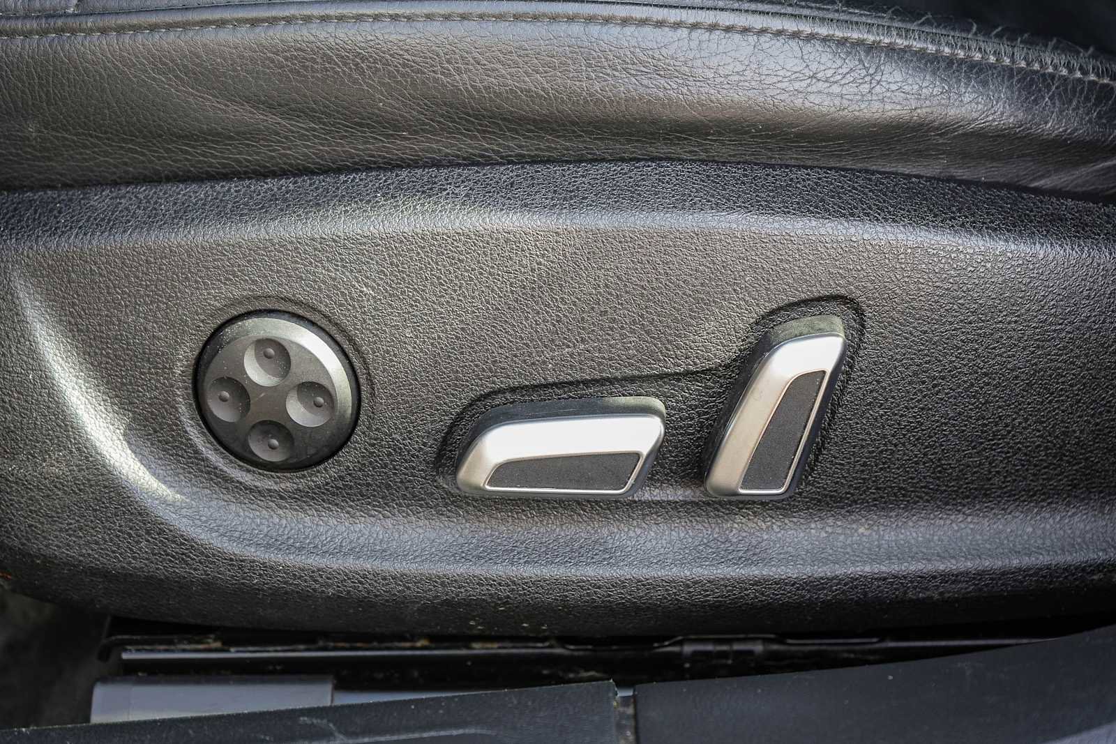 Used 2015 Audi A4 2.0T Premium w/ Audi MMI Navigation image 21