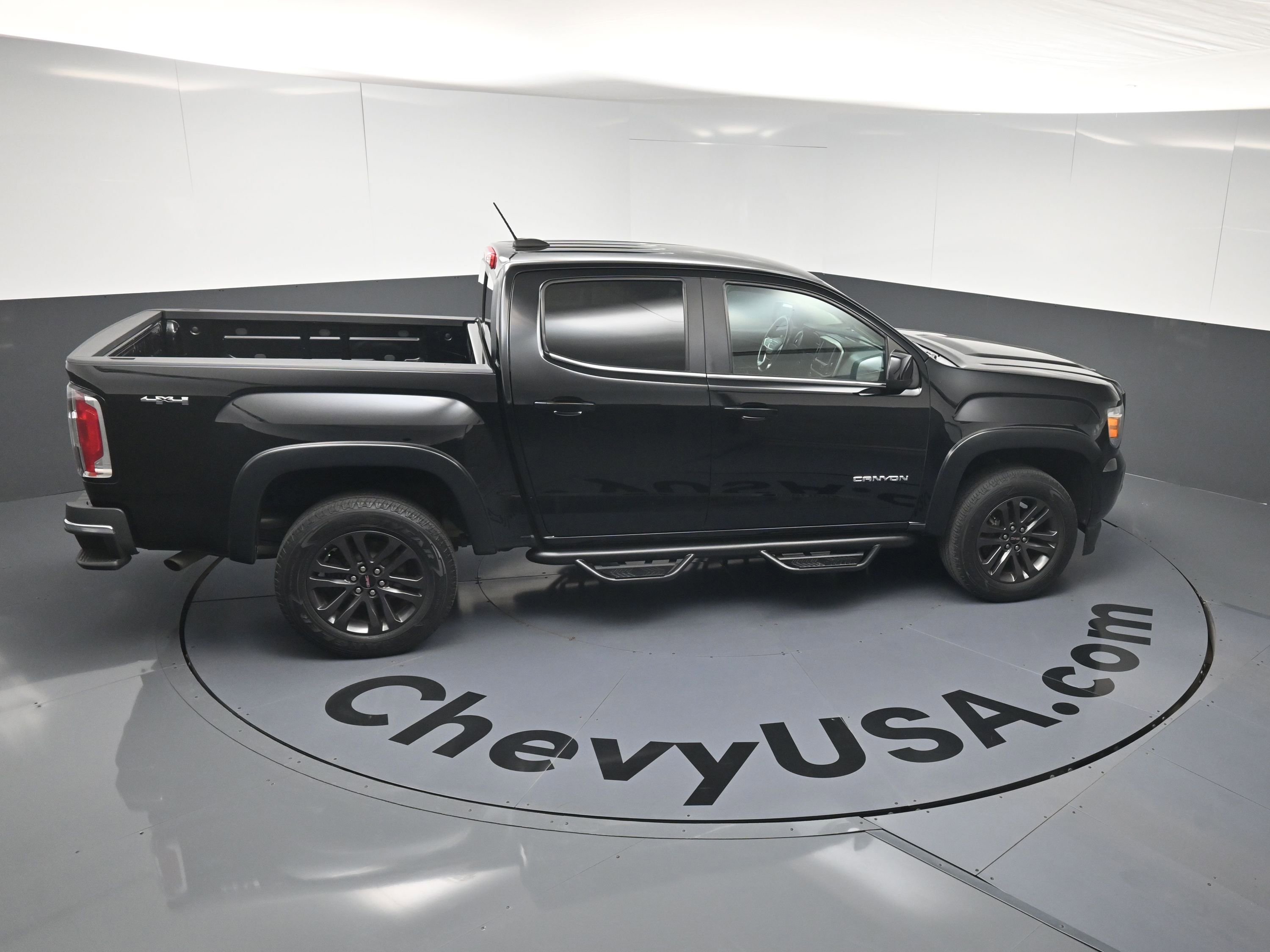 Used 2019 GMC Canyon SLE w/ Driver Alert Package AWD/4WD image 33