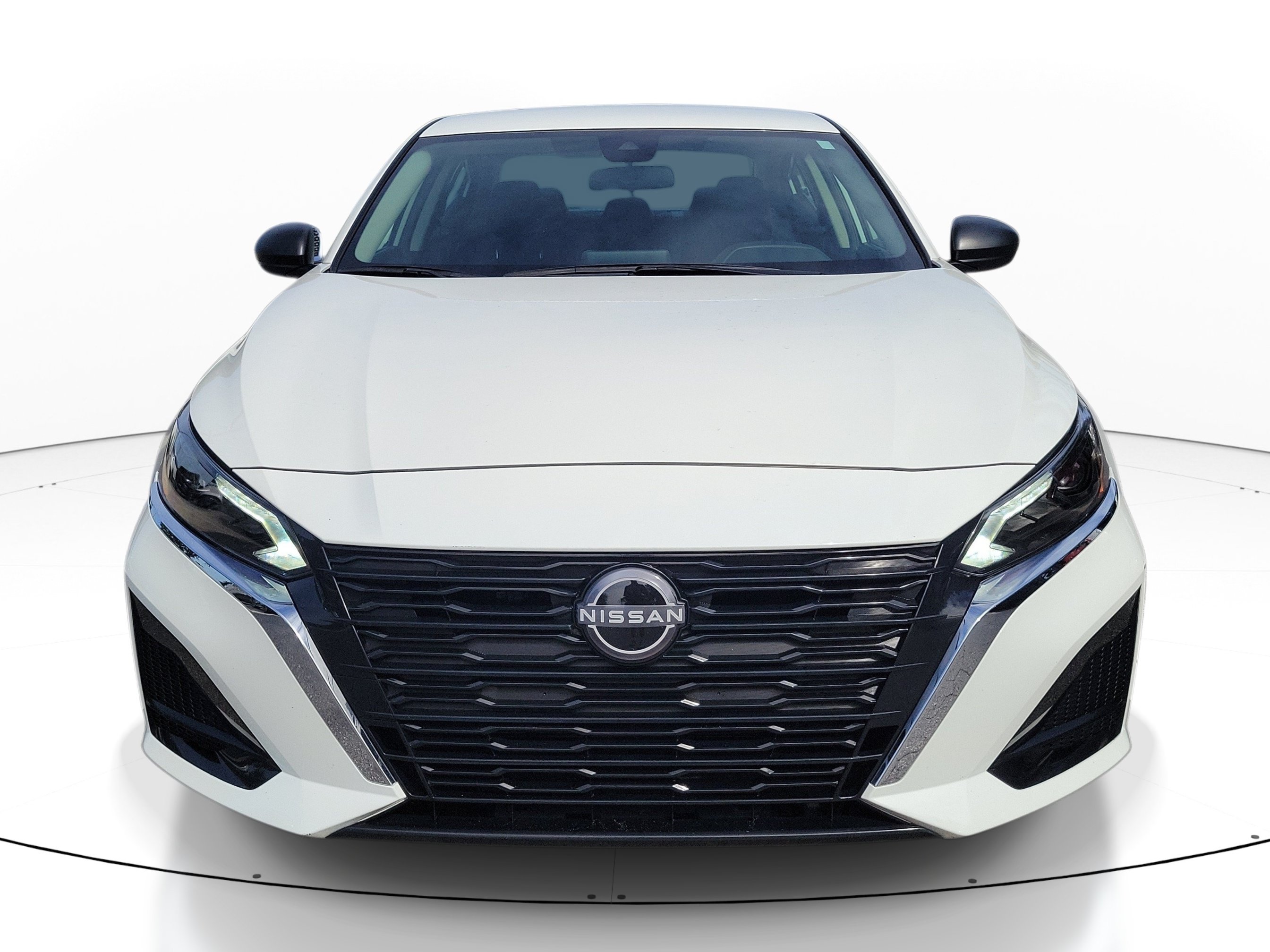Certified 2025 Nissan Altima 2.5 S FWD image 2
