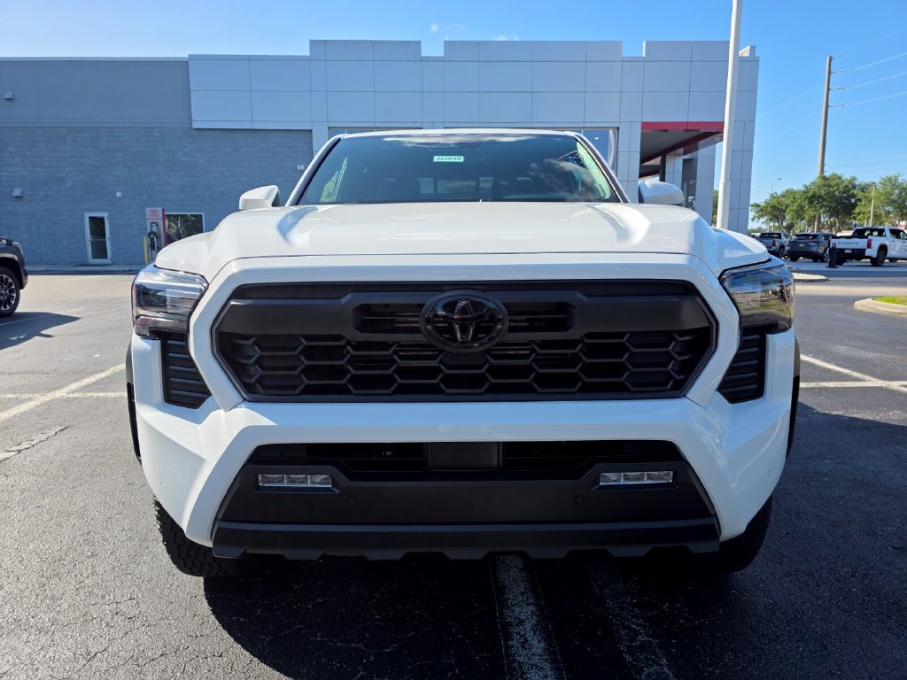 New 2026 Toyota Tacoma TRD Off-Road w/ TRD Off Road Upgrade Package AWD/4WD image 2