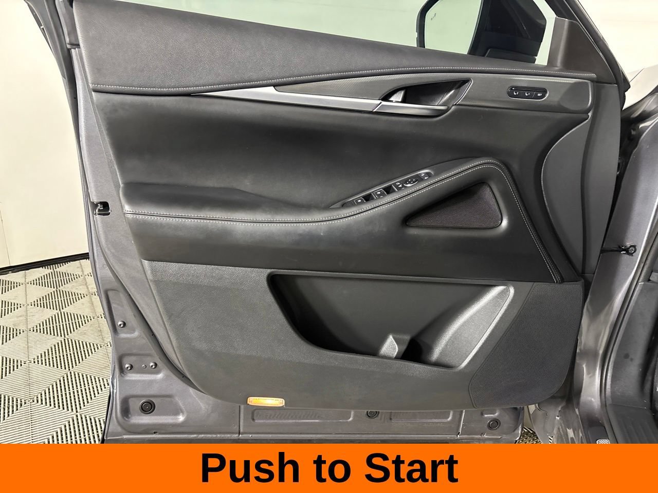 Used 2023 INFINITI QX60 Luxe FWD image 11