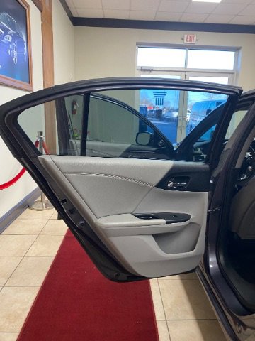 Used 2014 Honda Accord EX-L image 11